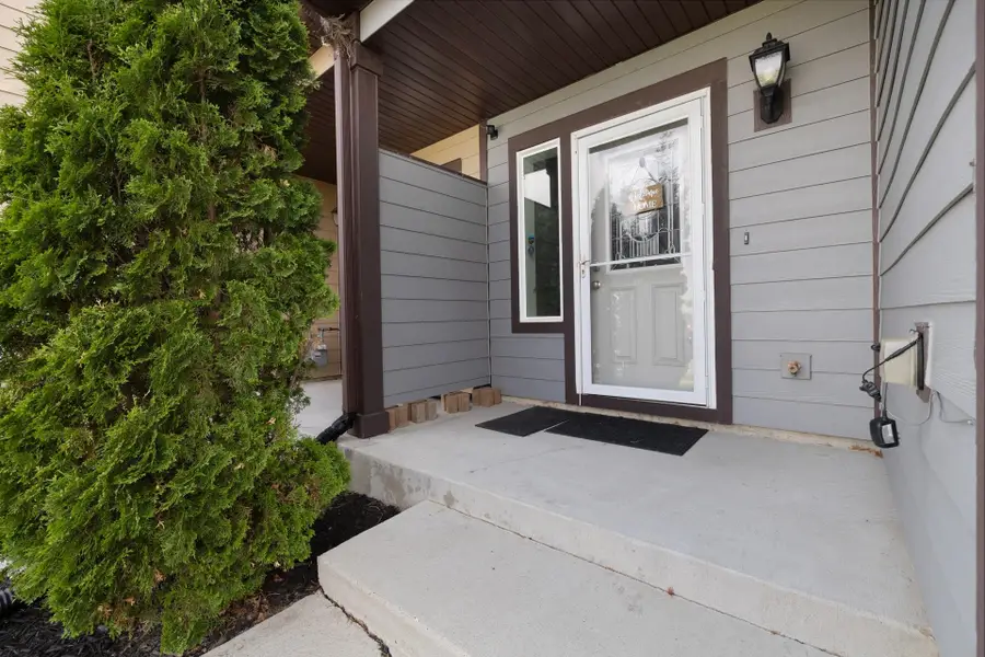 4007 Crossing St SW, Minot, ND 58701 - Image #3