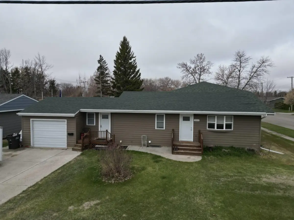 1202 BENNETT STREET, Bottineau, ND 58318 - Image #1