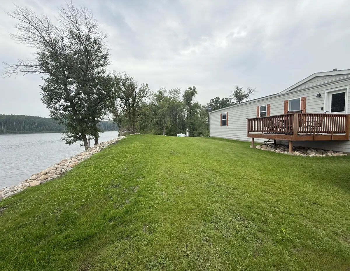 1419 E Loon Lake Rd, Bottineau, ND 58318 - Image #1