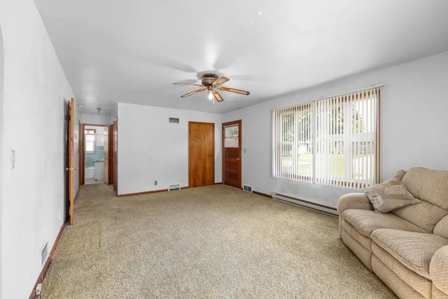 406 2nd St SE, Towner, ND 58788 - Image #2