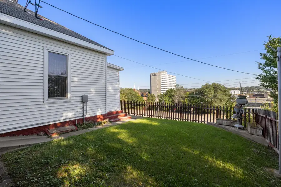 208 5th Ave SE, Minot, ND 58701-0 - Image #3