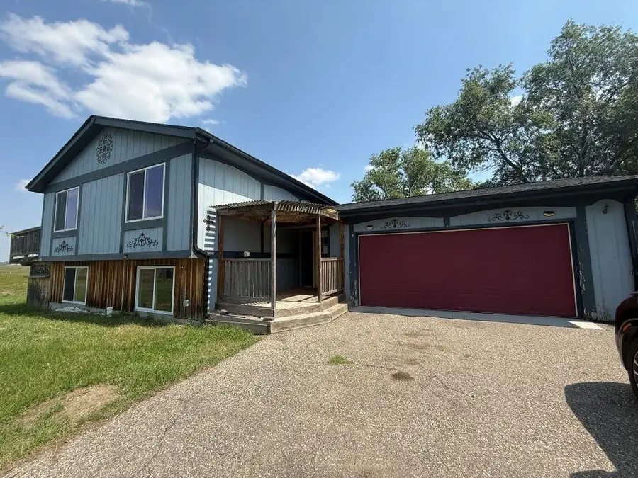 1804 14th Ave, Williston, ND 58801 - Image #2