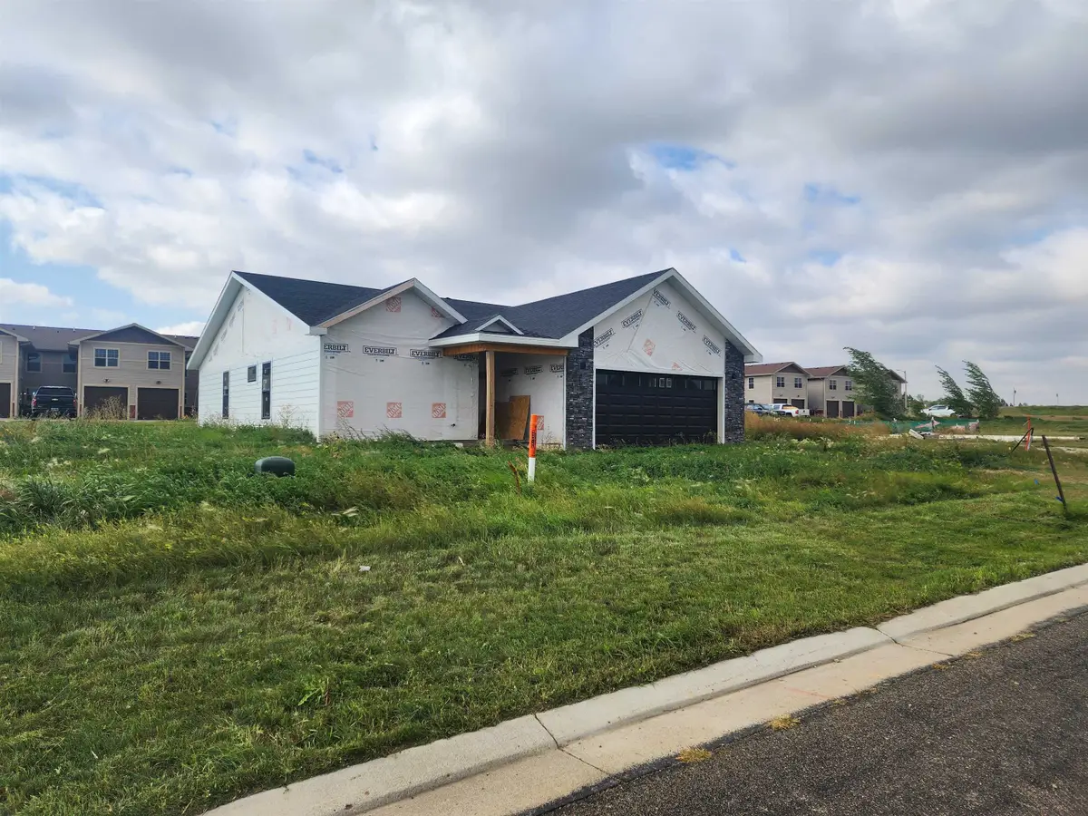 351 14th St NE, Tioga, ND 58852 - #1