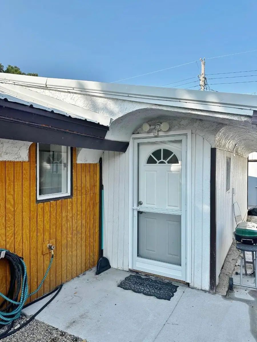 928 39th Street SE, Minot, ND 58701 - Image #2