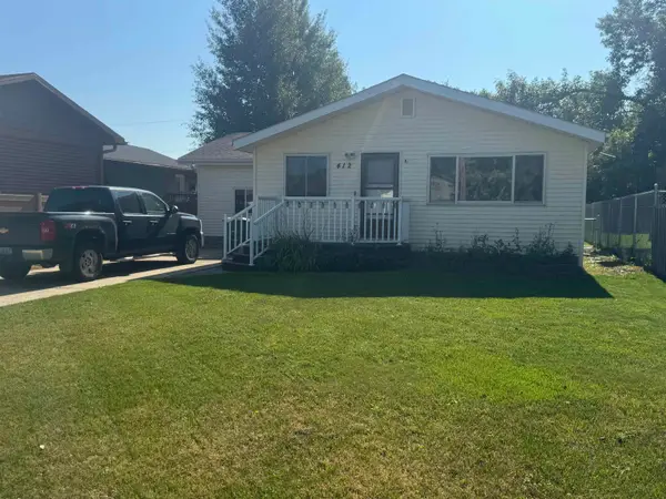 412 Valley Ave, Burlington, ND 58722
