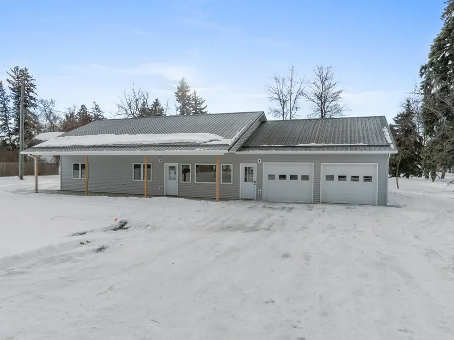 308 Highland St, Rolette, ND 58366 - Image #2
