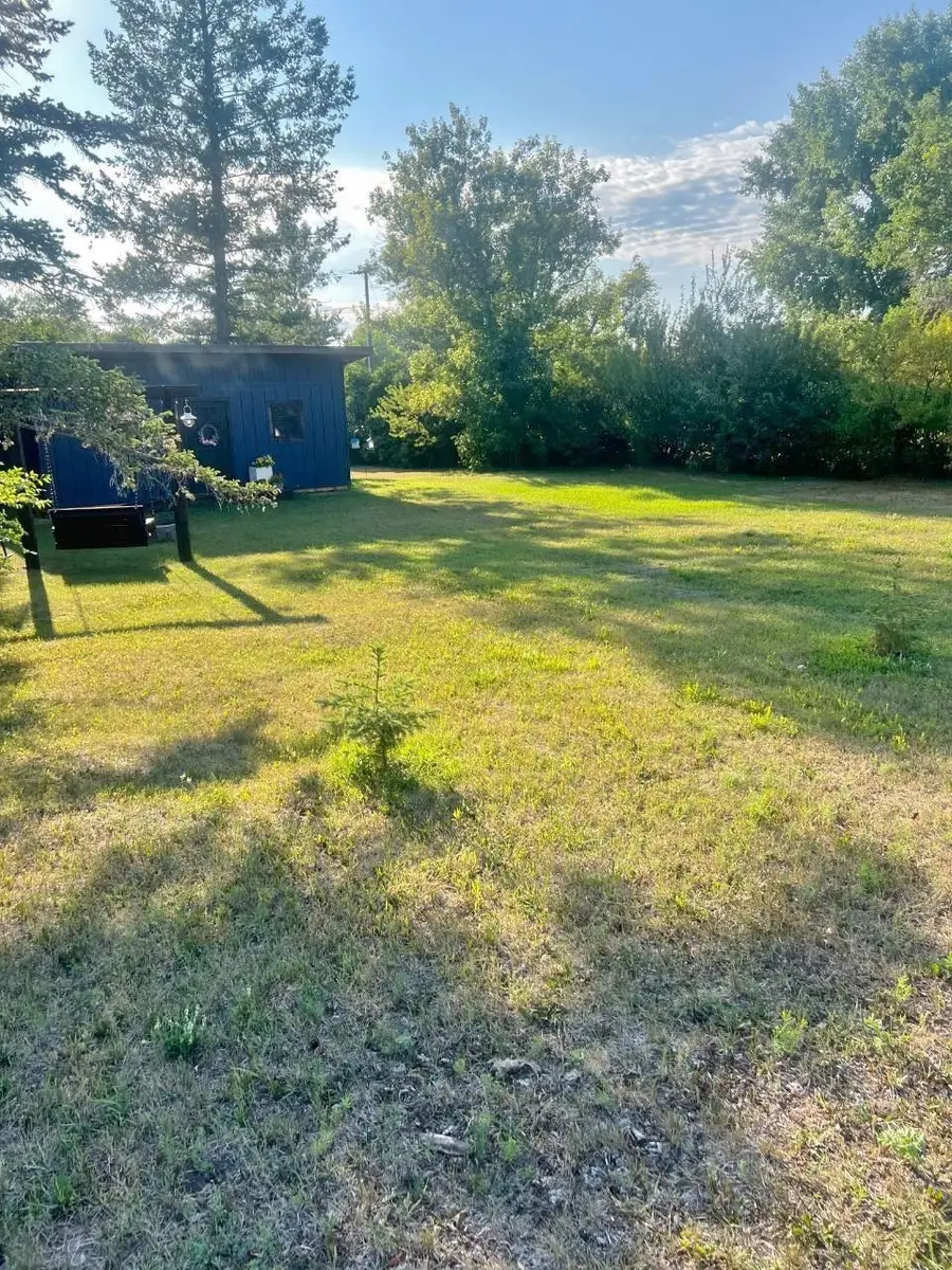 603 State St, Rolette, ND 58366 - Image #2