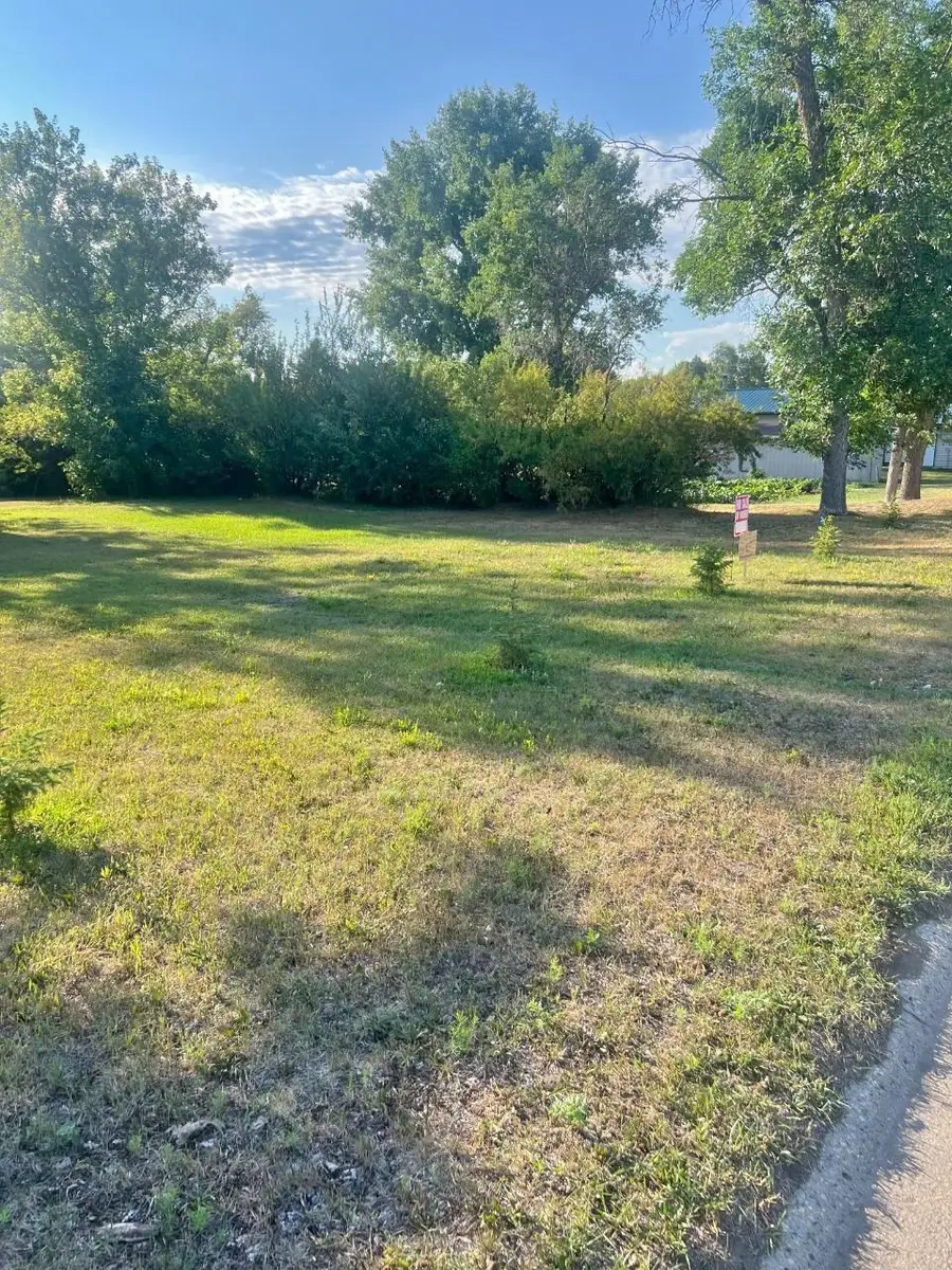 603 State St, Rolette, ND 58366 - Image #3