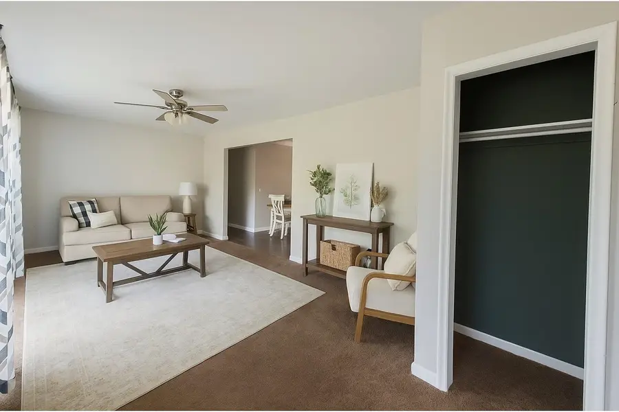 913 20th St. NW, Minot, ND 58703 - #2