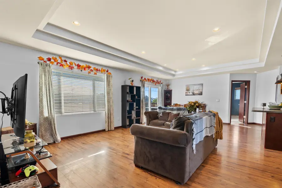 1504 NW 28th St, Minot, ND 58703 - Image #2