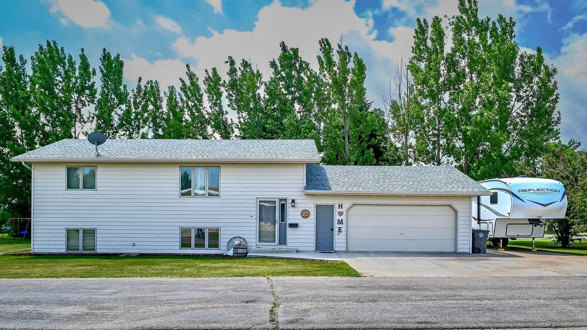 25 Walther Ave SW, Berthold, ND 58718 - #1