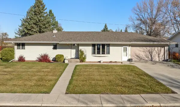 604 WEST PINE CIRCLE, Bottineau, ND 58318