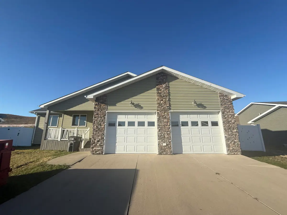 19 Robert St, Burlington, ND 58722 - Image #1