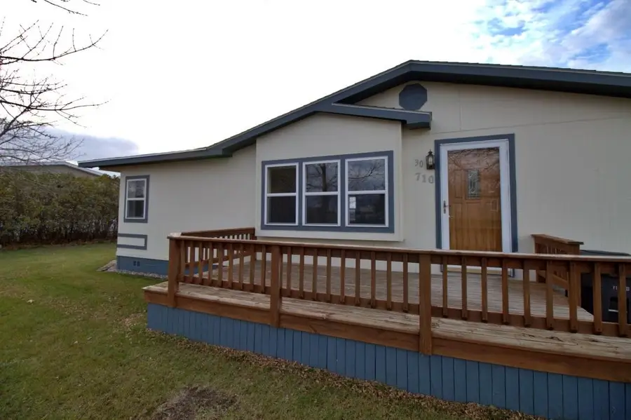 710 64th Ave NE, Minot, ND 58703 - Image #2