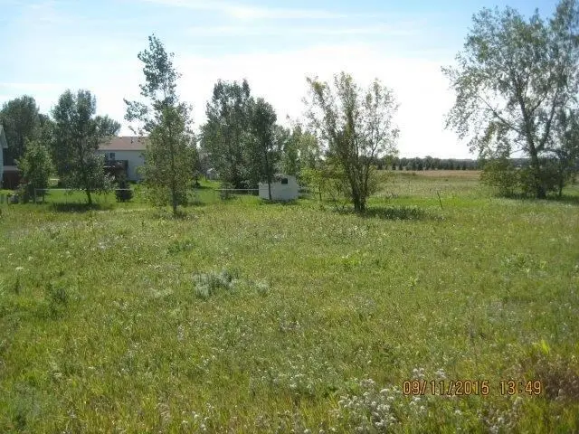 916 & 918 26 1/2 Ave NW, Minot, ND 58703 - Image #2