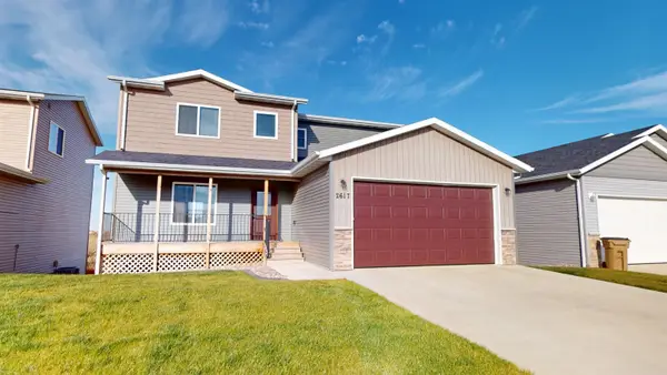 2617 Granite Dr., Minot, ND 58703