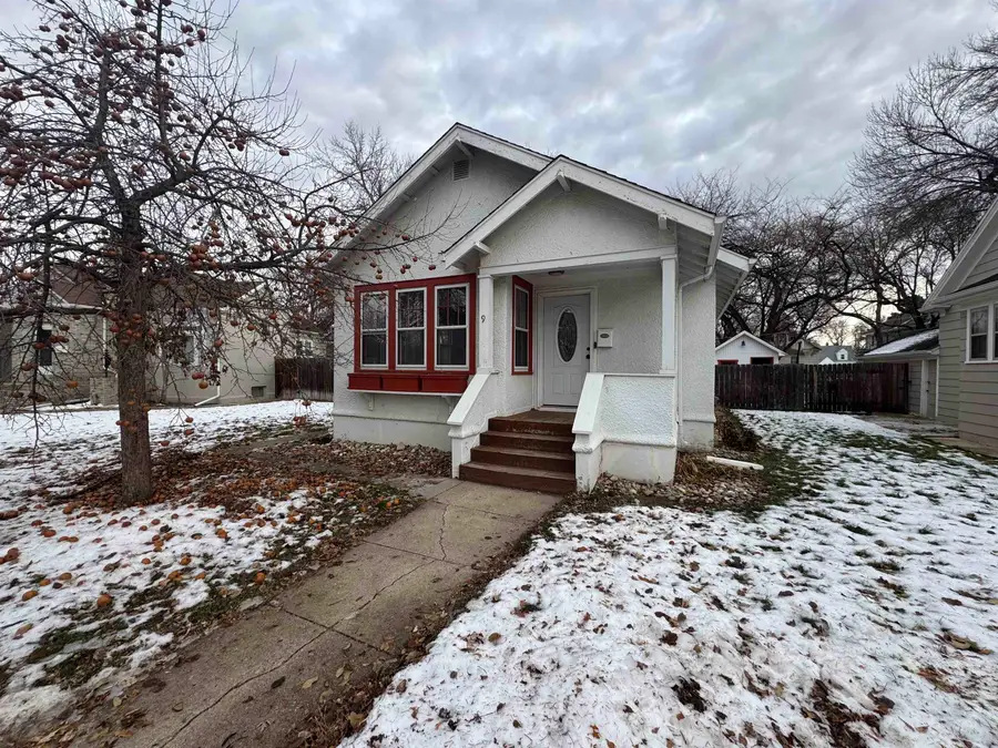 9 Shirley CT, Minot, ND 58703 - Image #2