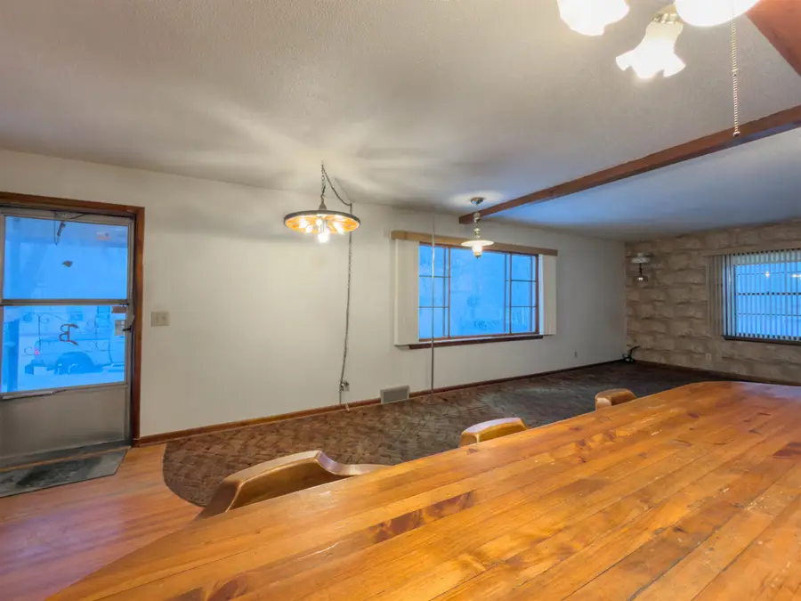 238 4th St NW, Tioga, ND 58852 - Image #3