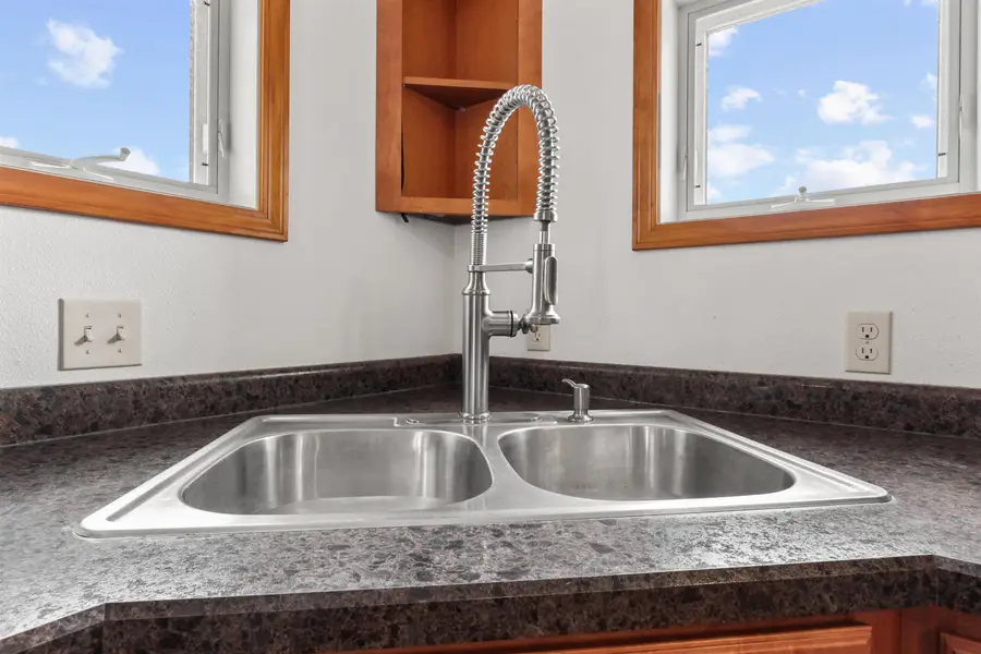 403 1st Ave N, Glenburn, ND 58740 - Image #3