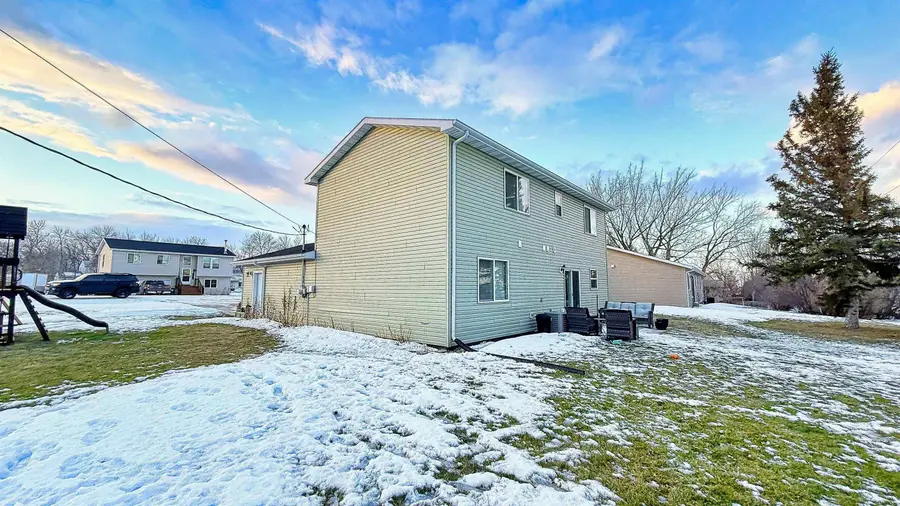 402 N 1st. Ave, Glenburn, ND 58740 - Image #2