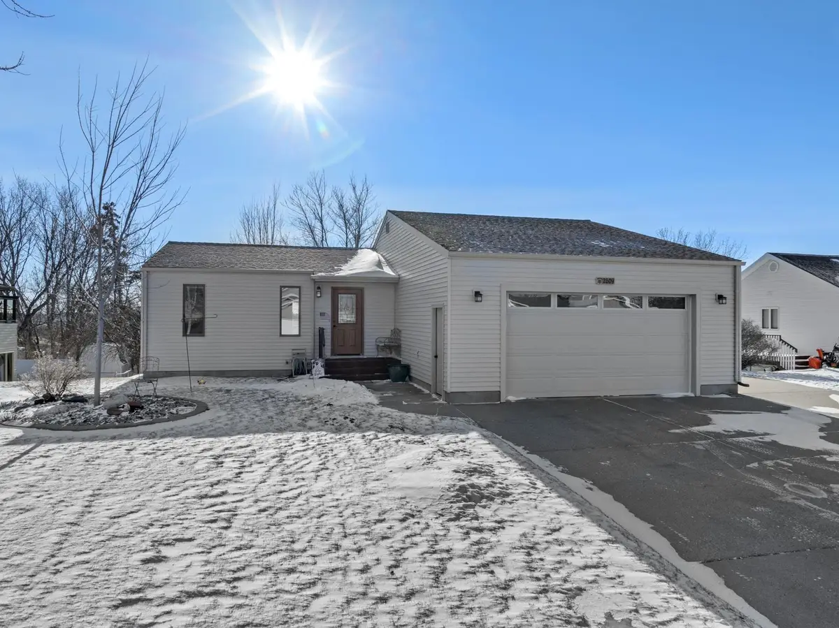 2609 11TH AVE NW, Minot, ND 58703 - #1