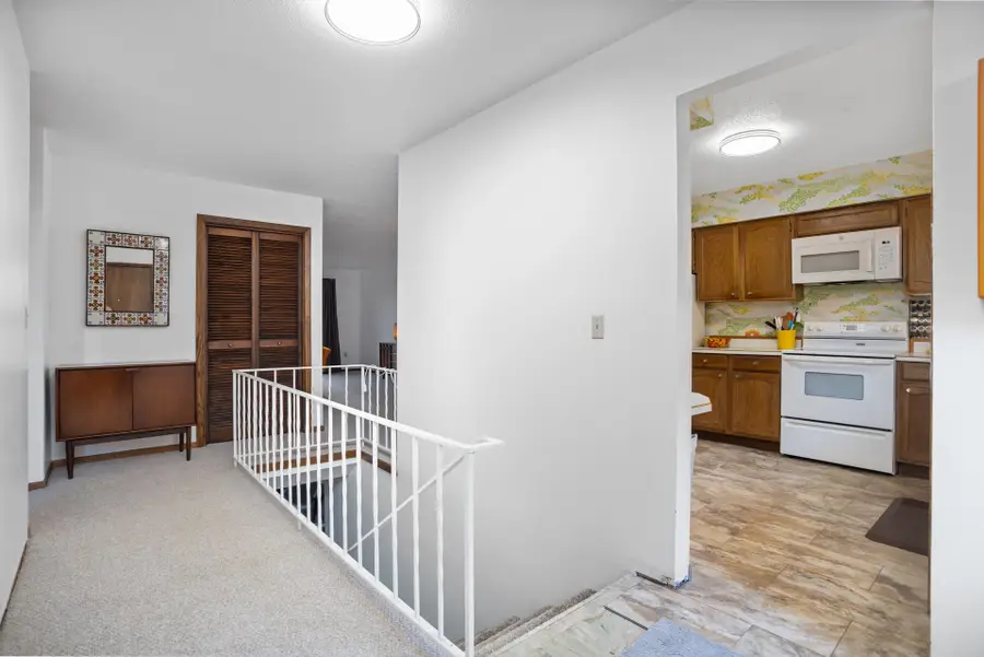 1545 16th St NW, Minot, ND 58703 - #2