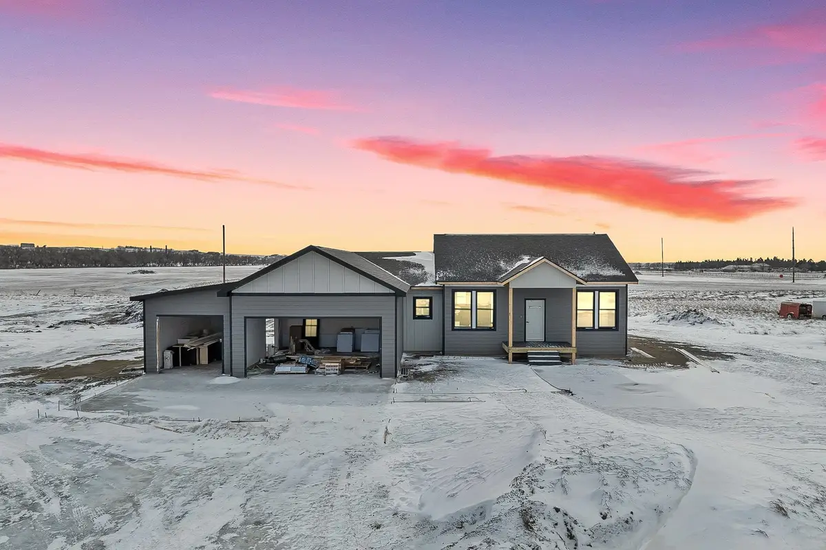 13366 Meadow Creek St, Williston, ND 58801-2237 - #1