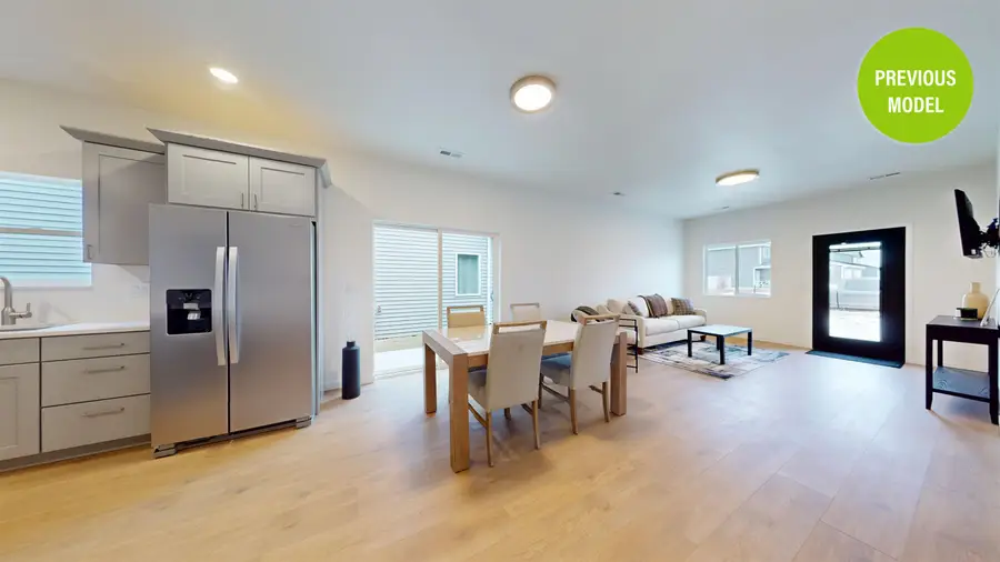 2408 Landmark Dr, Minot, ND 58703-1898 - #3