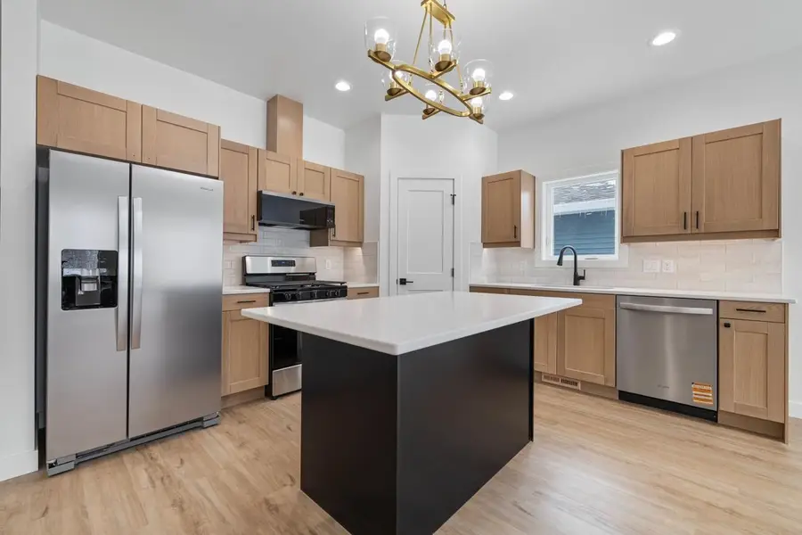 1700 W Central Ave, Minot, ND 58701 - #3