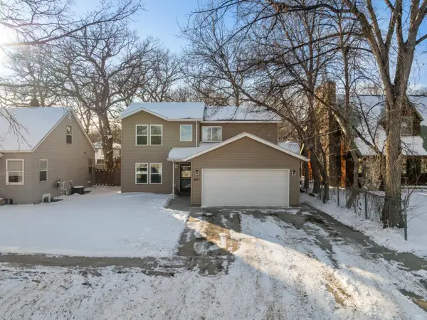 431 7th St. NW, Minot, ND 58703