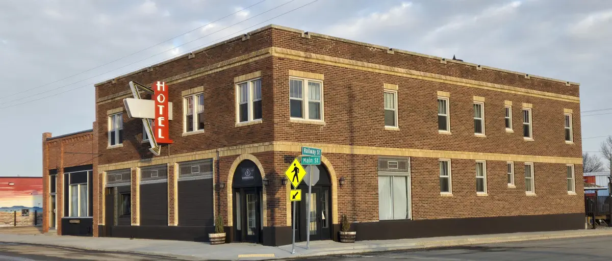 3 Main St SE, Bowbells, ND 58721 - #1