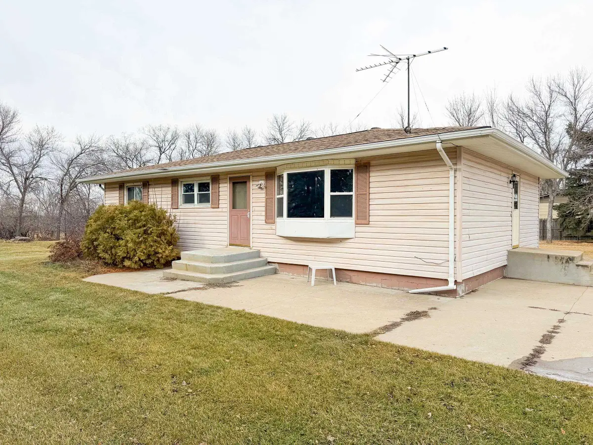 4661 Hwy 41, Velva, ND 58790 - #1