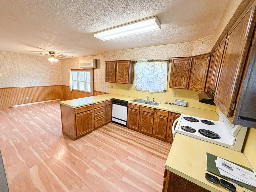 4661 Hwy 41, Velva, ND 58790 - #3