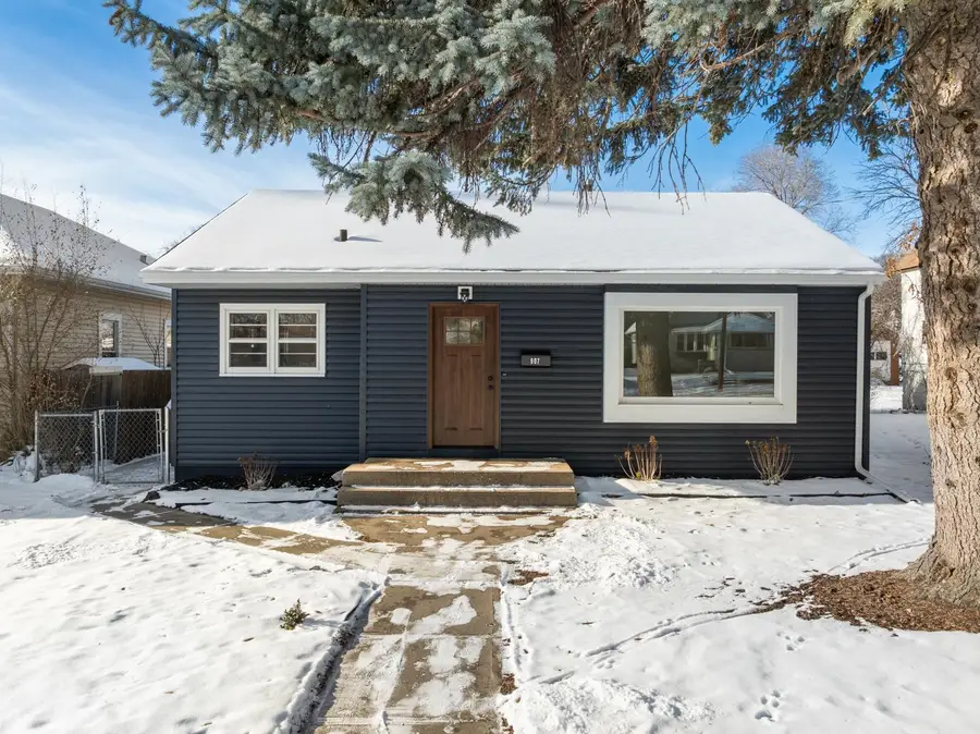 907 2nd st NE, Minot, ND 58703 - #3