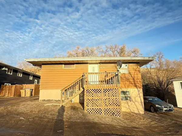 1332/1334 3rd St. NE, Minot, ND 58703