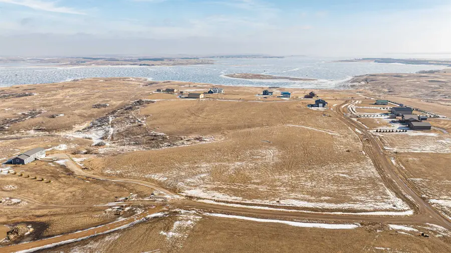 5011 12B ST NW, Garrison, ND 58540 - #2