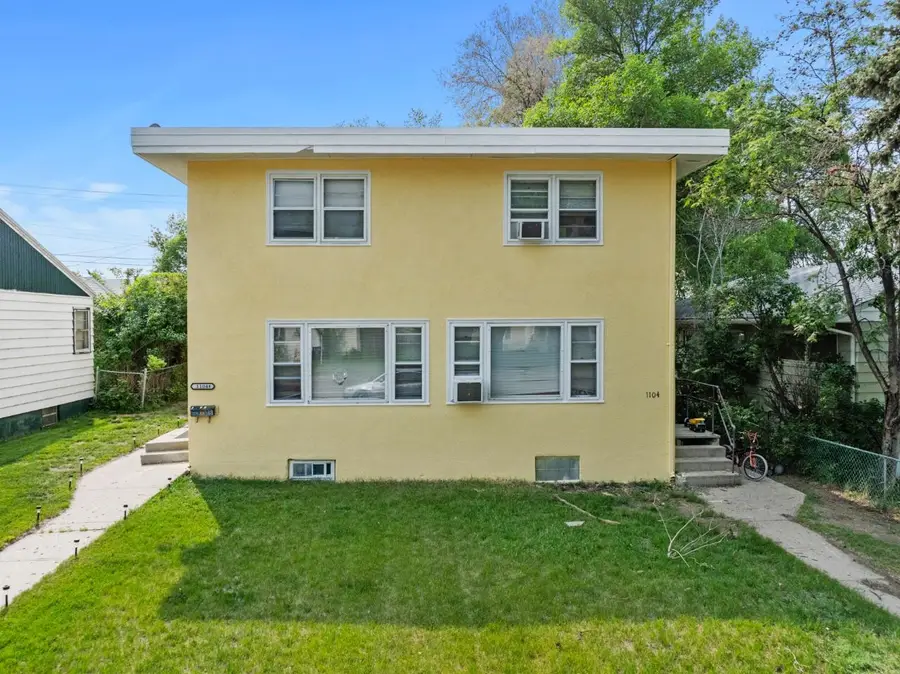 1104 2nd ST SE, Minot, ND 58701 - #2