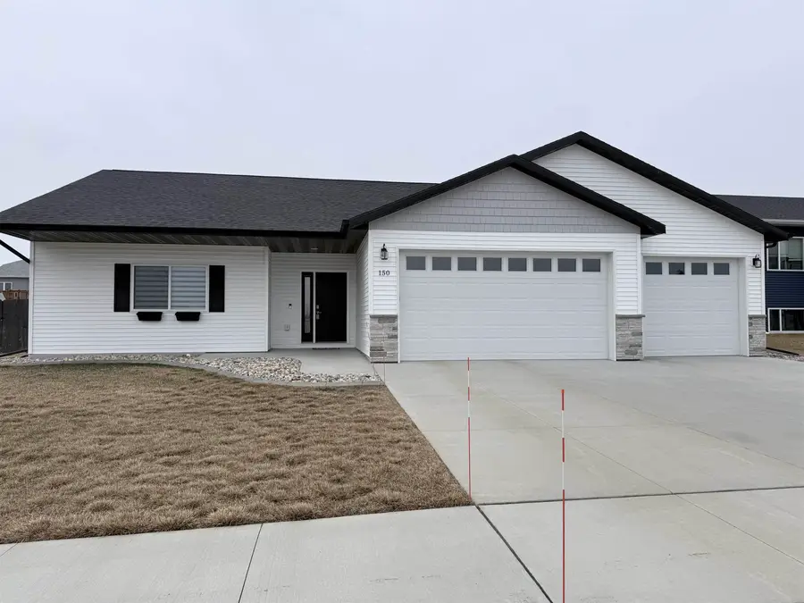 150 Mulberry Loop NE, Minot, ND 58703 - #2