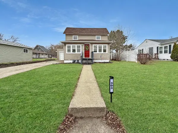 303 2nd St. W, Velva, ND 58790