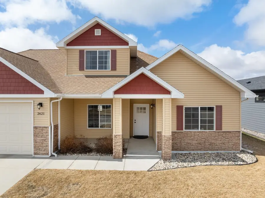 2621 18TH ST NW, Minot, ND 58703 - #3