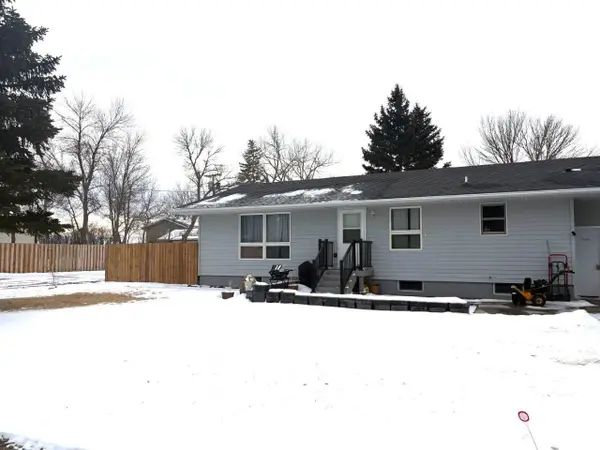 106 1/2 Oakley Drive, Glenburn, ND 58740
