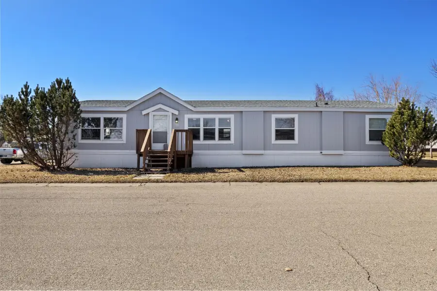 406 31ST AVE SE LOT 426, Minot, ND 58701 - #2