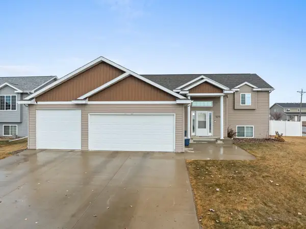 1211 34th Avenue SE, Minot, ND 58701