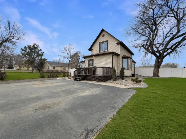 3010 2nd St. SE, Minot, ND 58701