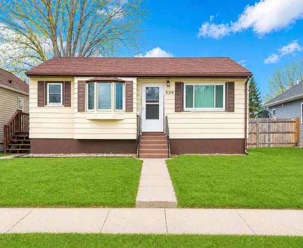 529 NE 12th Street, Minot, ND 58703