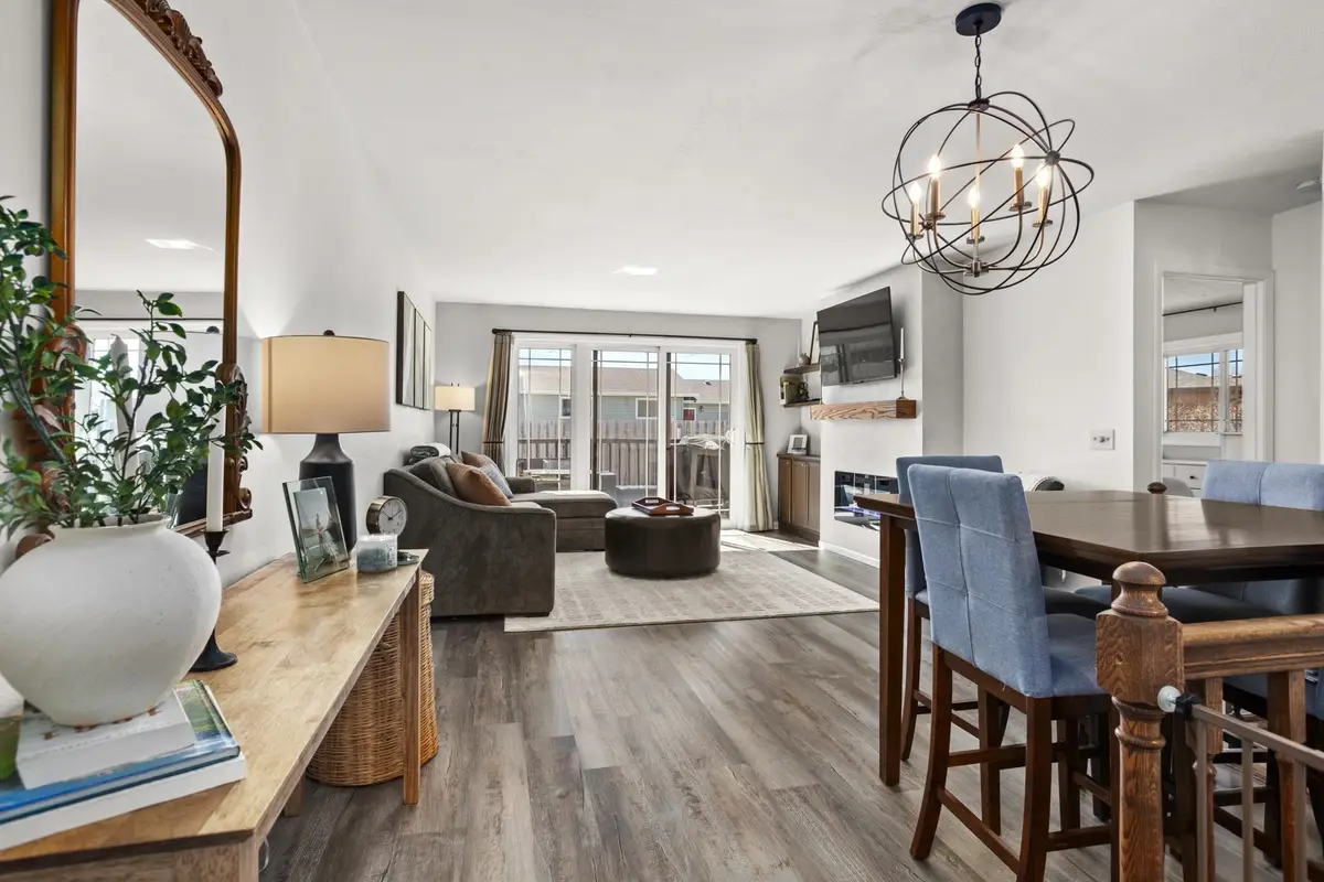 1325 32nd Ave SW, Minot, ND 58701 - #1