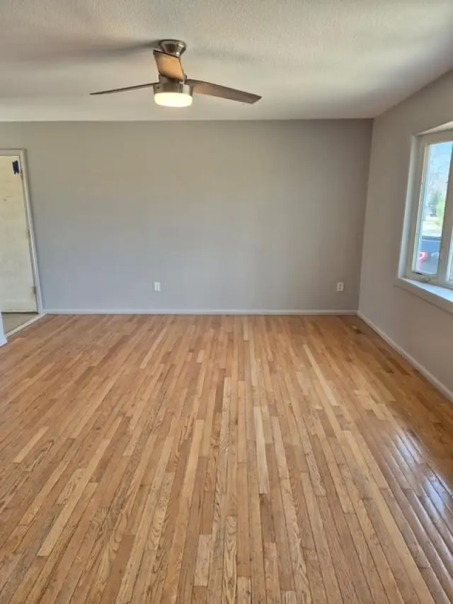 1948 3rd St NW, Minot, ND 58703 - #2
