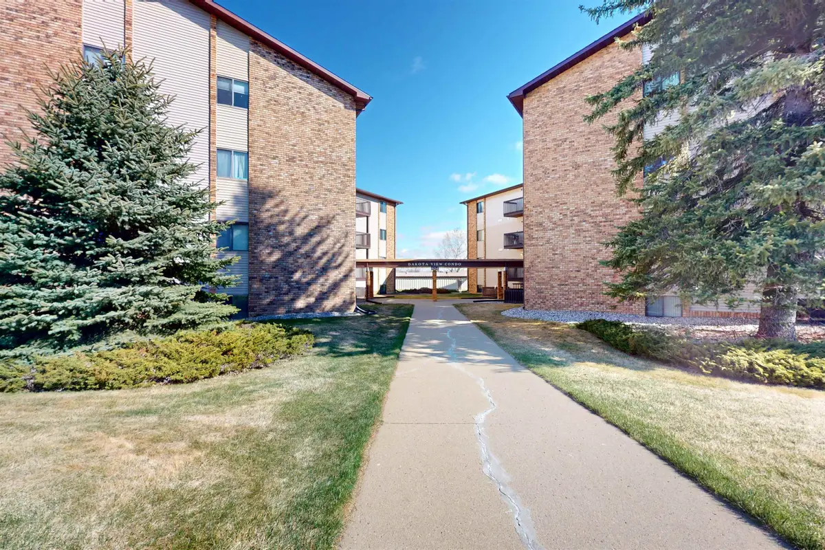 924 24th Avenue SW, Minot, ND 58701 - #1