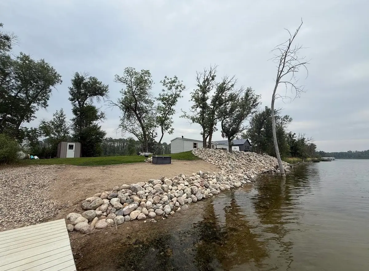 1419 E Loon Lake Rd, Bottineau, ND 58318 - #1