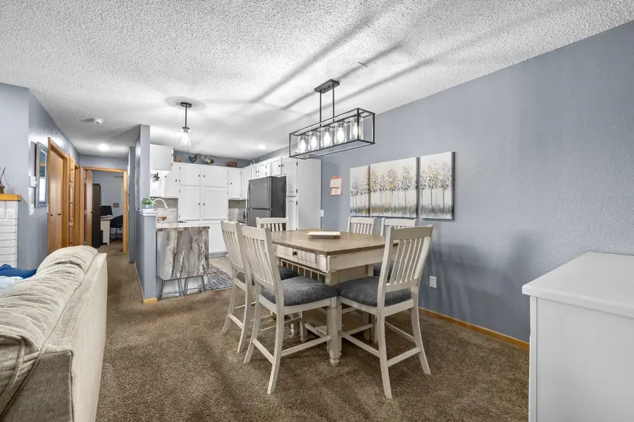 924 28th Ave #303A SW, Minot, ND 58701 - #2